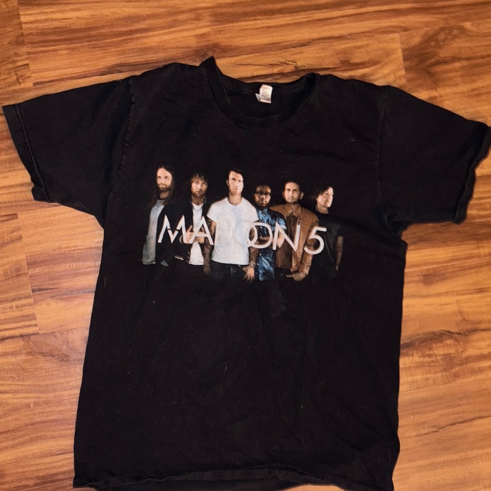 Black Maroon 5 Graphic T-Shirt